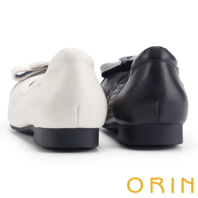 【ORIN】方頭蝴蝶結牛皮壓紋平底鞋(黑色)