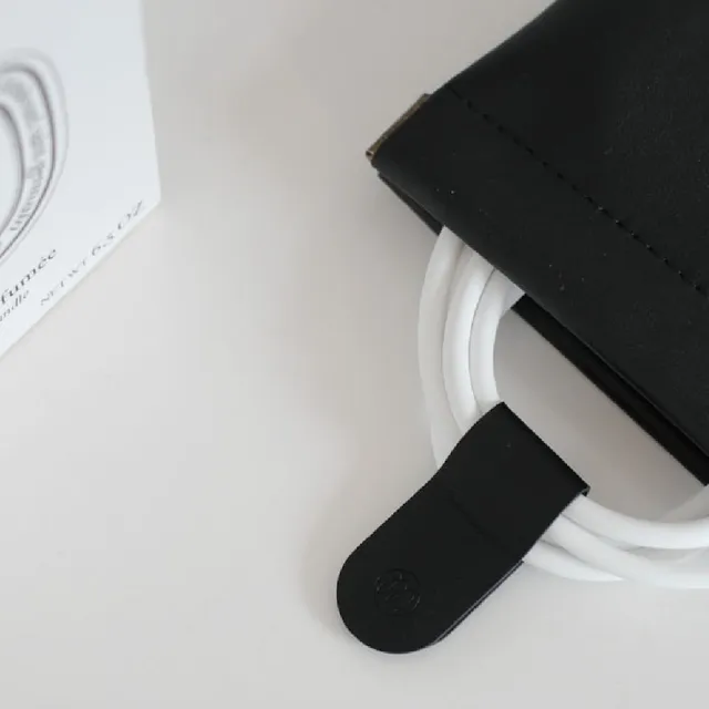 【Allite】OneMore 品牌訂製皮革磁吸束線帶 兩入組(簡約質感 採用高級皮料防刮耐磨抗污 輕鬆一吸就能收納)