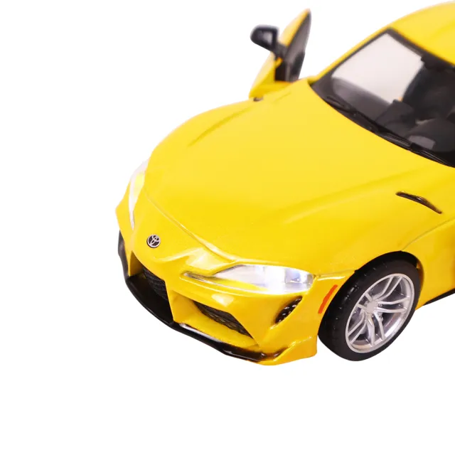 【KIDMATE】1:31合金車 Toyota GR Supra黃(正版授權 迴力車模型玩具車 豐田牛魔王跑車)