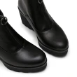【MISWEAR】黑色真皮前拉鍊楔型短靴(歐美個性時尚)