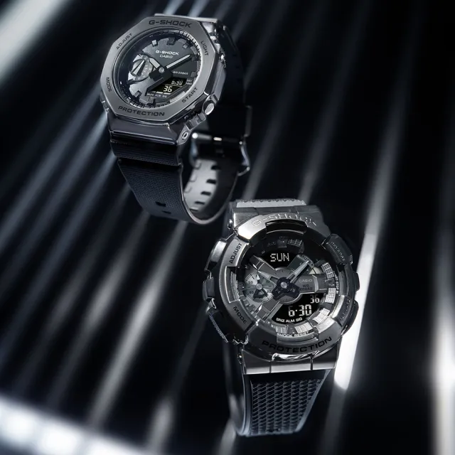 【CASIO 卡西歐】G-SHOCK 酷黑時尚 金屬八角防護構造雙顯錶 禮物 開學(GM-2100BB-1A)