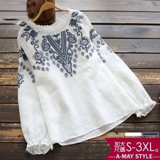 【艾美時尚】中大尺碼女裝 長袖上衣 民族風刺繡花邊領棉麻衫上衣。M-4XL(2色.現貨+預購)