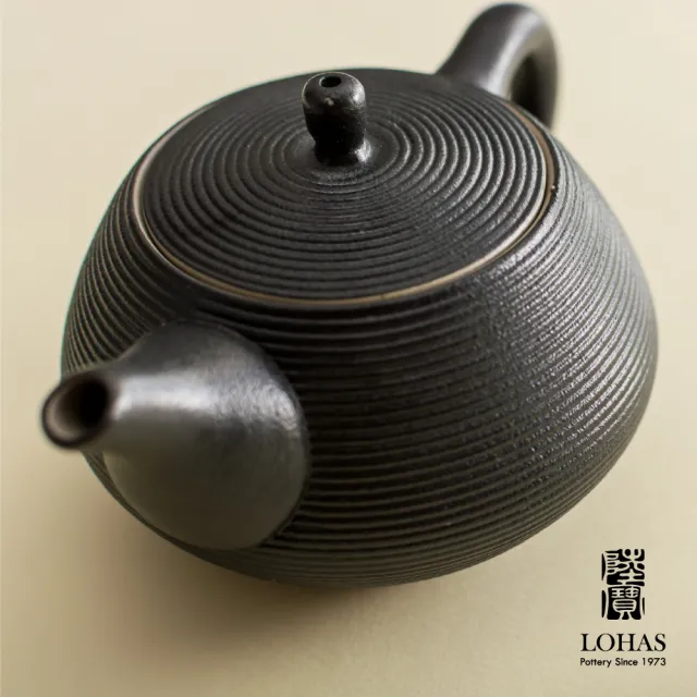 【LohasPottery 陸寶】旋轉壺  書香品茗茶禮 一壺兩杯托盤(茶具用品 茶托 杯壺組 陶瓷泡茶壺)