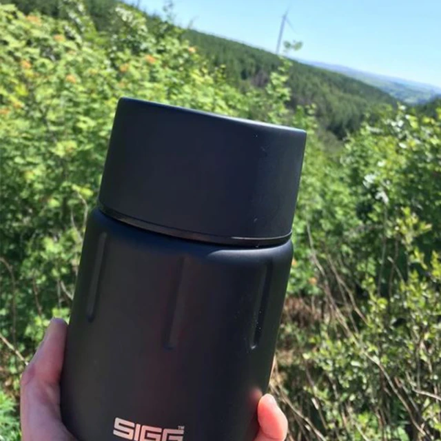 【SIGG】瑞士百年SIGG 晶燦不銹鋼 悶燒罐 - 附匙 - 750ml - 黑曜石(輕量、大口徑)