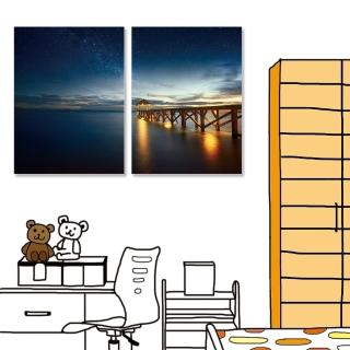 【24mama 掛畫】二聯式 油畫布 夜景 夕陽 落日 星空 銀河 湖邊 湖景 木屋 無框畫 30x40cm(靜謐河岸)