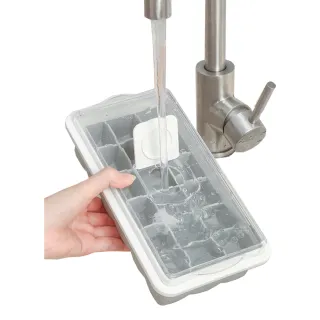 【Store up 收藏】日系大容量 防串味加厚矽膠製冰盒-含蓋子(AD197)