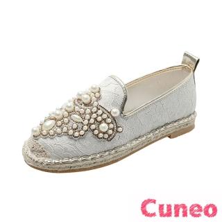 【Cuneo】華麗美鑽珍珠蕾絲網紗草編拼接低跟樂福鞋(白)