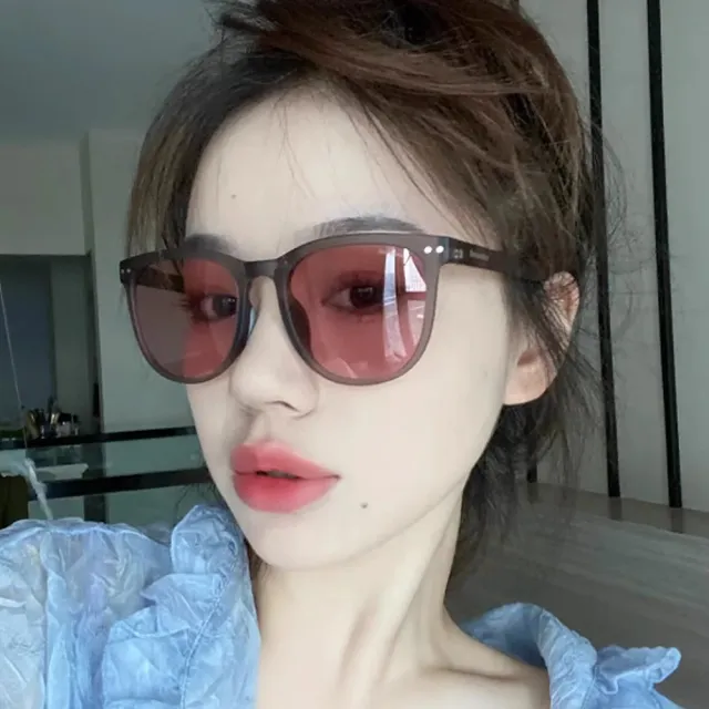 【Seoul Show 首爾秀】折疊輕量彈簧腿太陽眼鏡UV400墨鏡(防曬遮陽)