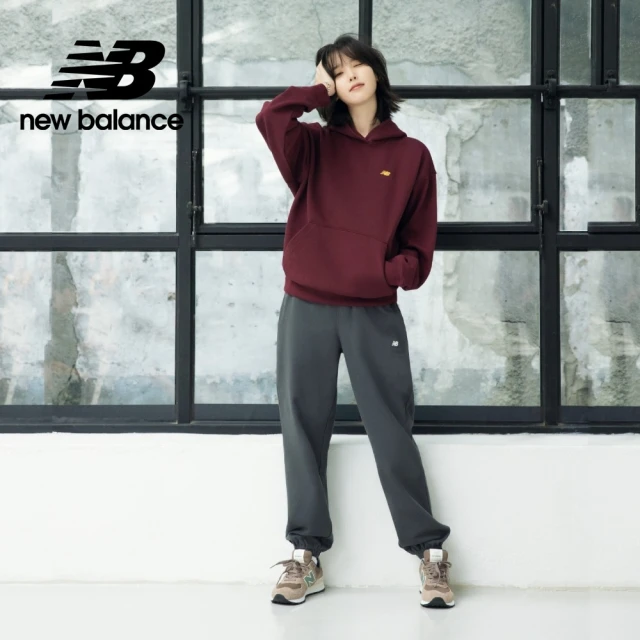 NEW BALANCE NB 刺繡NB連帽長袖上衣_AWT33524NBY_女性_棗紅色(亞版 版型正常)