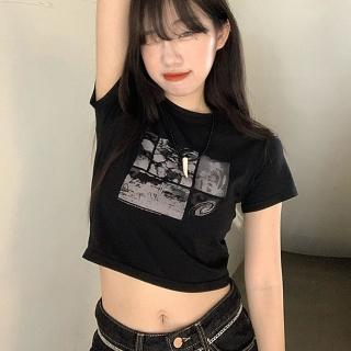 【D.studio】韓版彈性緊身圖案短版上衣(短袖上衣短袖t恤女裝顯瘦上衣 衣服寬鬆上衣素T短板上衣 T436)