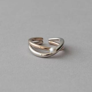 【ete】網路限定-RING CUFF 雙環交錯珍珠耳釦戒指(粉霧金色與鉑金色)