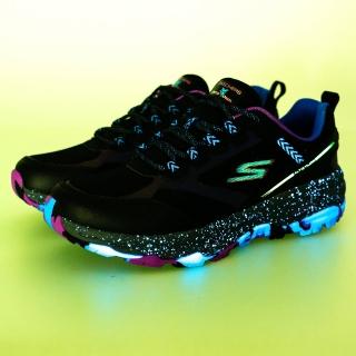 【SKECHERS】女鞋 慢跑系列 GO RUN TRAIL ALTITUDE_NITE OWL(129231BKMT)