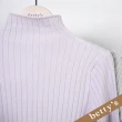 【betty’s 貝蒂思】直條壓紋高領針織上衣(淺紫色)