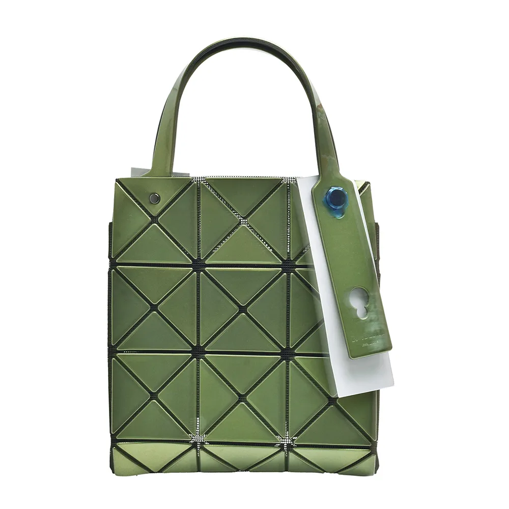 ISSEY MIYAKE 三宅一生】三宅一生BAOBAO結晶透光幾何方格3X3小手