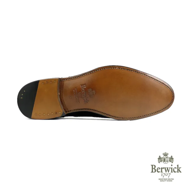 【Berwick】西班牙全素面簡約質感牛津鞋 黑色(B5216-BL)