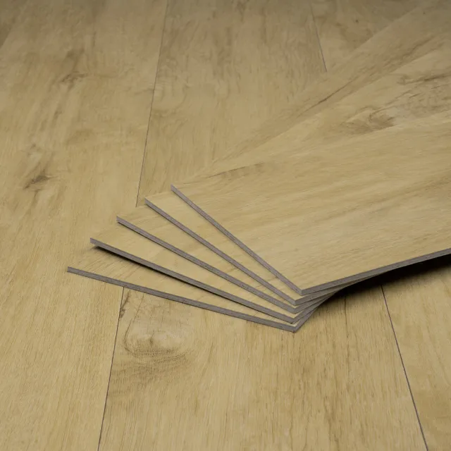 【樂嫚妮】60片/4坪 免膠仿木紋地板-加大款 木地板 LVT塑膠地板 防滑耐磨 自由裁切 韓國製