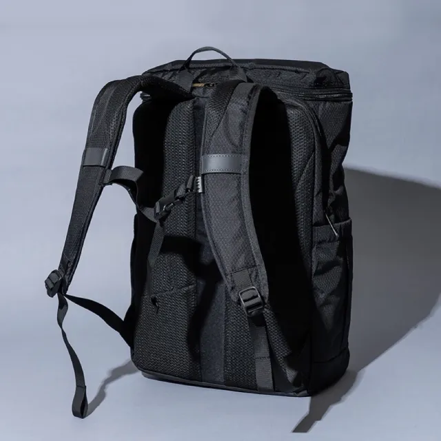 【Coleman】日本版 Outbiz Box 商務系列 27L 大型 黑色 防水 箱型 電箱包 男包 背包 旅行包 方形 後背包