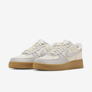 【NIKE 耐吉】休閒鞋 運動鞋 AIR FORCE 1 07 WB 男鞋 白卡其(FD3365001)