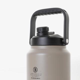 【BROOKLYN WORKS】2.5L 不鏽鋼保冰水壺 卡其(大容量 攜帶便利 保冰效果絕佳 不含BPA)