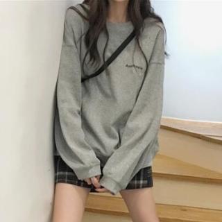 【ONEY 歐妮】★休閒圓領薄款字母上衣(女上衣/長袖/衛衣)