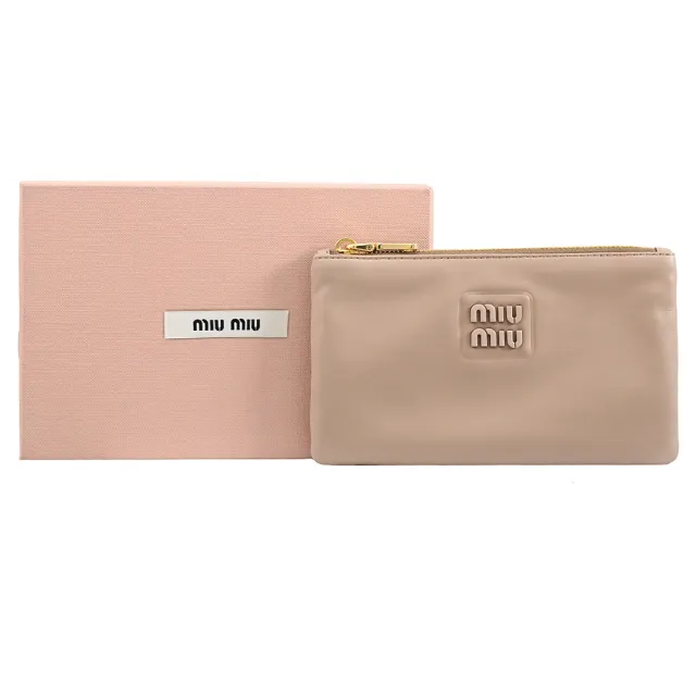 【MIU MIU】簡約經典LOGO皮革信用卡手拿包零錢包簡易短夾(淺駝)