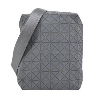 【ISSEY MIYAKE 三宅一生】BEETLE ONE-TONE 霧面多層斜揹包(小淺灰)