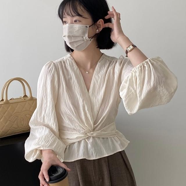【巴黎精品】現貨+預購 襯衫長袖上衣(扭褶收腰燈籠袖V領女裝a1cz13)