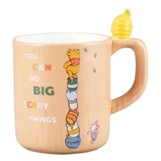 【小禮堂】Disney 迪士尼 小熊維尼陶瓷馬克杯 - Honeycomb Mug(平輸品)