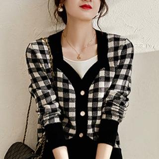 【LANNI 藍尼】★時尚海鷗領假開襟上衣(毛衣/針織衫/長袖/女裝)