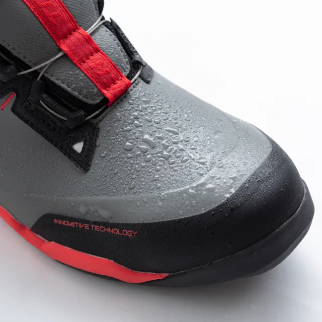 【RS TAICHI】RSS013 防水透氣車靴 免綁鞋帶 全黑/火箭灰區(防水車靴)
