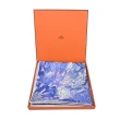 【Hermes 愛馬仕】La Vallee de Cristal 90 cm手工捲邊斜紋真絲方巾(藍)