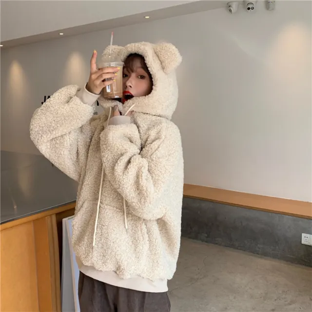 【D.studio】韓版寬鬆可愛保暖毛毛絨小熊大學t(長袖上衣 長袖t恤 衣服 寬鬆上衣 素T 素色 冬天 帽t W160)