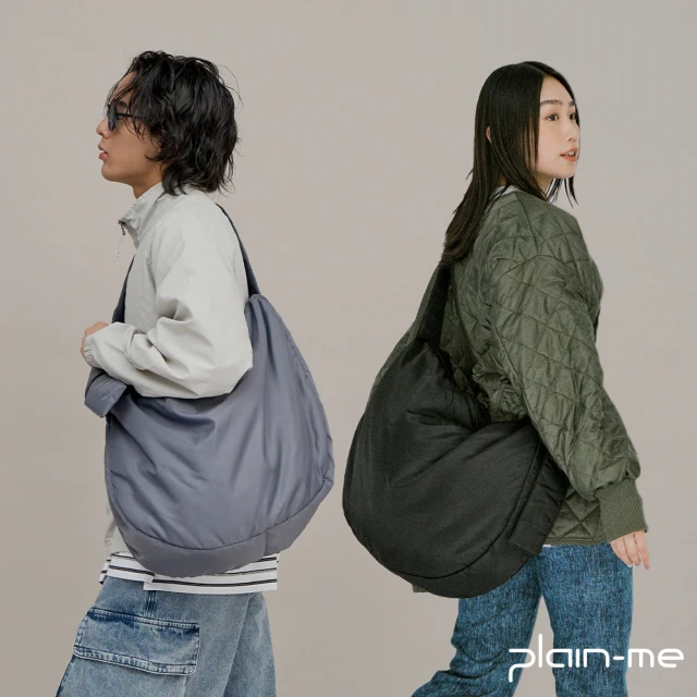 【plain-me】寬帶鋪棉大型半月包 PLN3034-242(男款/女款 共2色 側背包 斜背包)