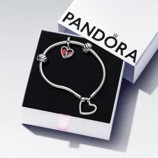 【Pandora 官方直營】愛心釦環手鏈吊飾套組