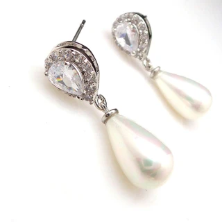 【Jpqueen】典雅水滴珍珠耳環(銀色)