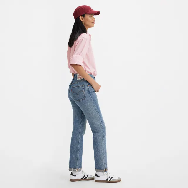 【LEVIS】女 501高腰合身排釦直筒牛仔長褲/有機面料//不收邊褲管/淺藍水洗 熱賣單品 A8423-0001