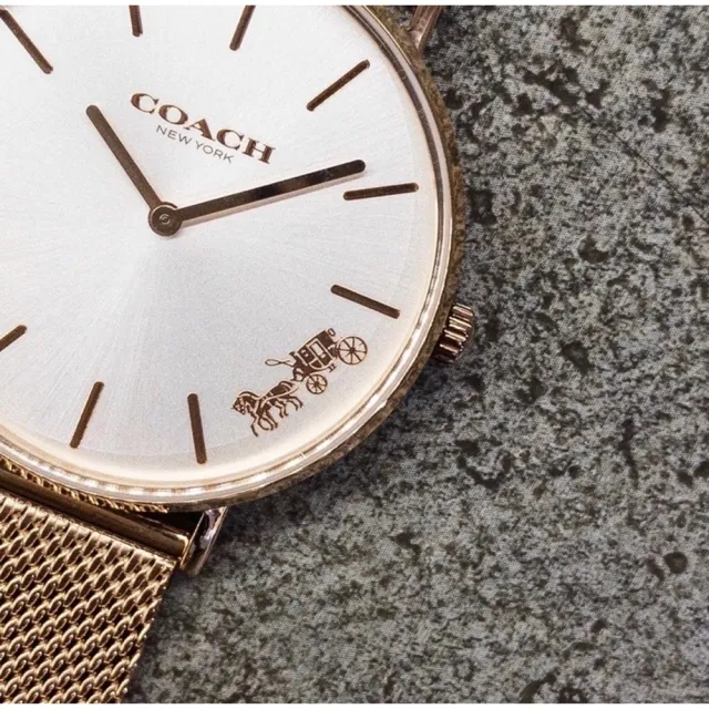 【COACH】官方授權C2 女 經典小馬車Logo米蘭帶女手錶-玫瑰金 錶徑36mm-贈高級9入首飾盒(CO14503126)
