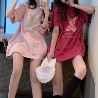 【Amirr 艾米爾】★寬鬆圓領兔子印花上衣(女上衣/短袖/T恤)