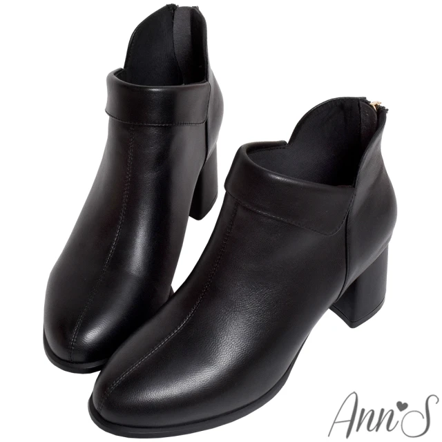 Ann’SAnn’S 史黛拉-顯瘦V口立體反折真皮小羊皮粗跟短靴5.5cm(黑)