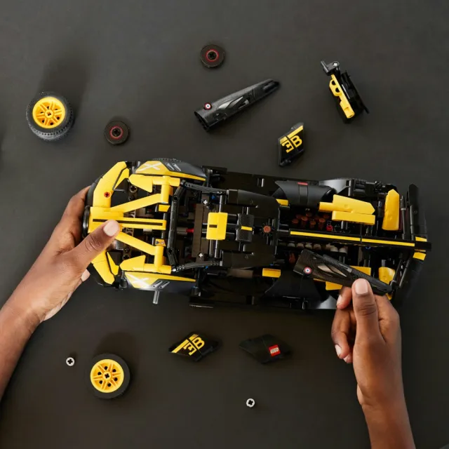 【LEGO 樂高】科技系列 42151 Bugatti Bolide(布加迪 跑車 賽車模型 賽車玩具)