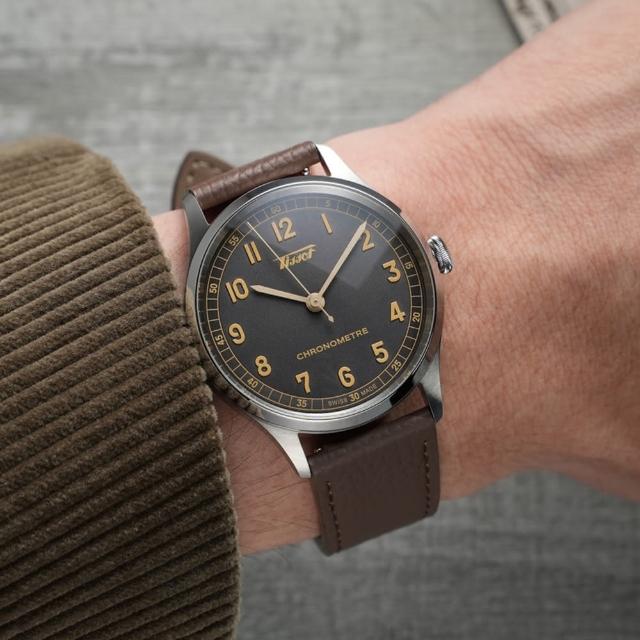 【TISSOT 天梭】官方授權 Heritage 1938 COSC 天文台認證機械錶-太空灰/39mm 禮物(T1424641606200)