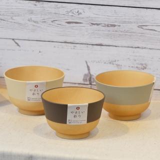 【YU Living 信歐傢居】日本進口 撞色木紋抗菌餐碗 330ML(3色任選.綠.米.淡綠色/杯盤器皿)