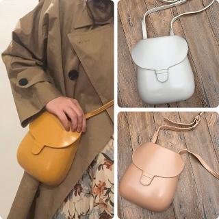 【LEEHER】女生/包包/韓國馬鞍包/韓版防水馬鞍包/手機包/斜揹包/側揹包/男女通用包/情侶包包/中