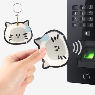 【可愛回家】流汗小貓咪皮革感應卡套(磁扣套 電梯卡套 居家 掛飾 吊飾 悠遊卡 鑰匙圈 公寓大樓)