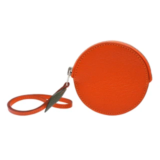 【Hermes 愛馬仕】經典山羊皮橘子造型掛腕零錢包(橘色H070656CK-ORG)