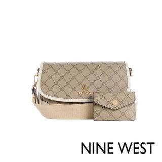 【NINE WEST】BRICE信封斜背包-LOGO白(137978)