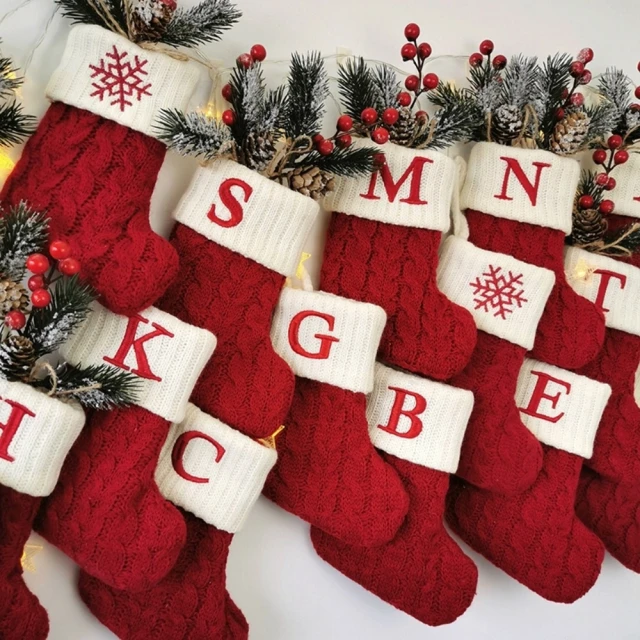 【橘魔法】聖誕紅刺繡字母聖誕襪(掛飾 配飾 裝飾 聖誕老人 聖誕節 耶誕 聖誕禮物 禮物袋 節慶 寵物聖誕襪)