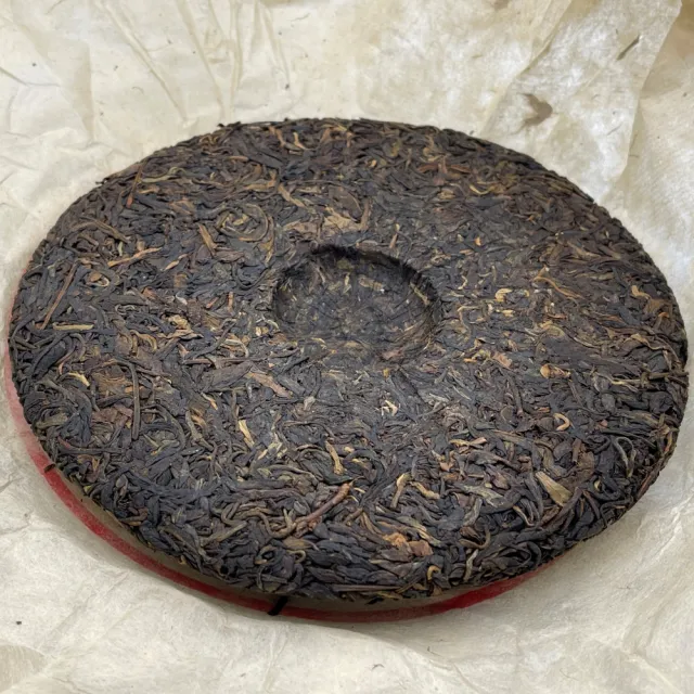 【盛嘉源】訂製茶 中茶牌圓茶 大紅印 2003年(普洱茶   生茶 357g)