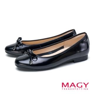 【MAGY】蝴蝶結真皮圓頭平底鞋(黑色)