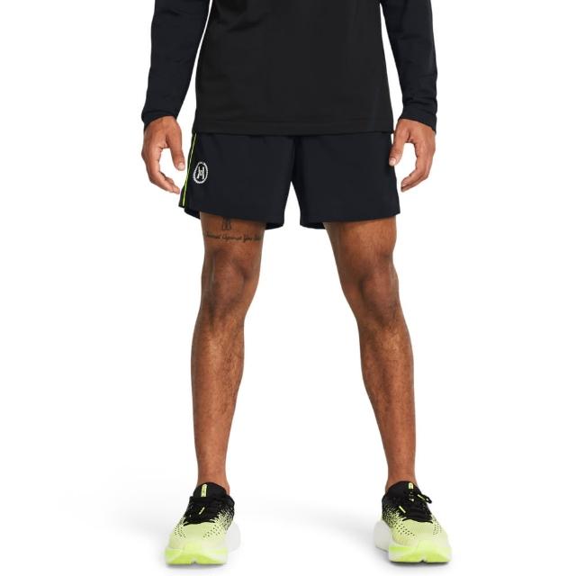 【UNDER ARMOUR】UA官方直營 男 Run Everywhere 運動短褲_1383235-001(黑色)